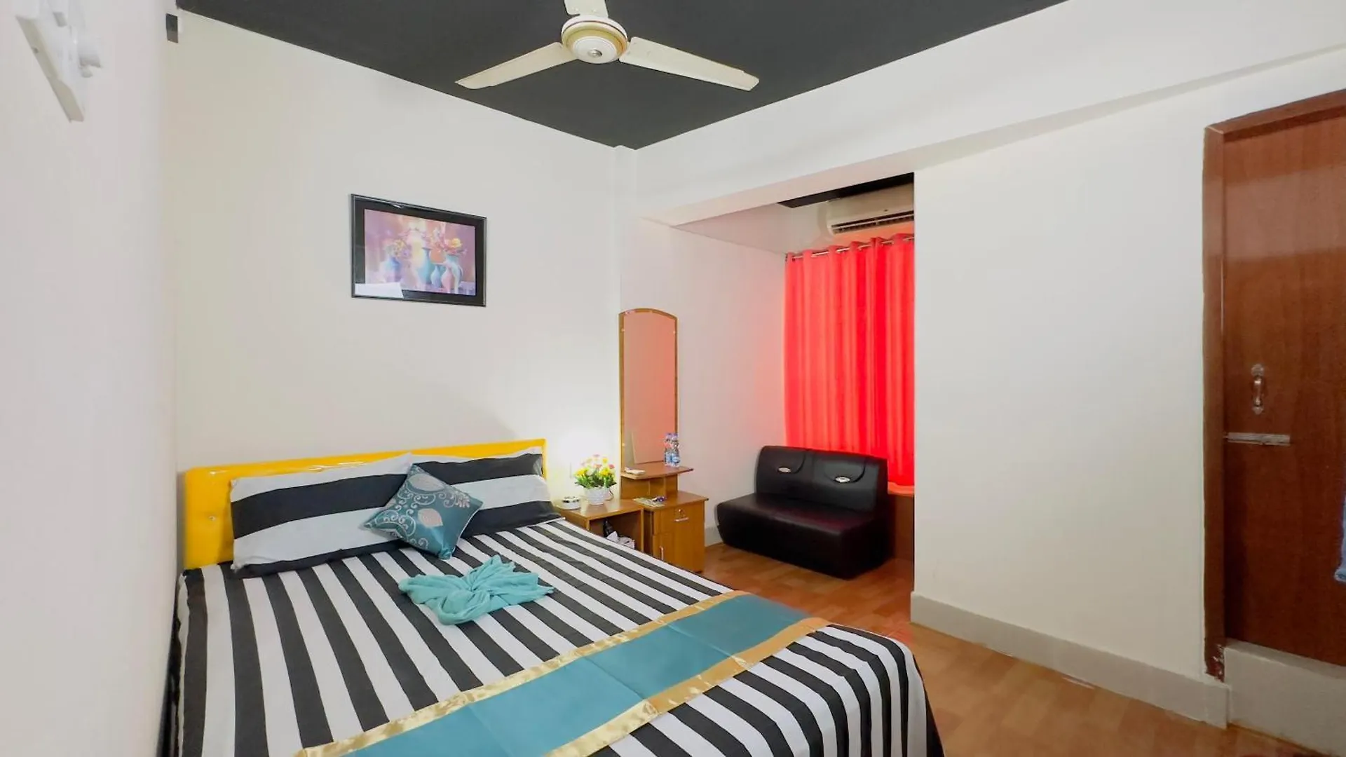 **  Dhanmondi Lake View Hotel Dakka Bangladeş